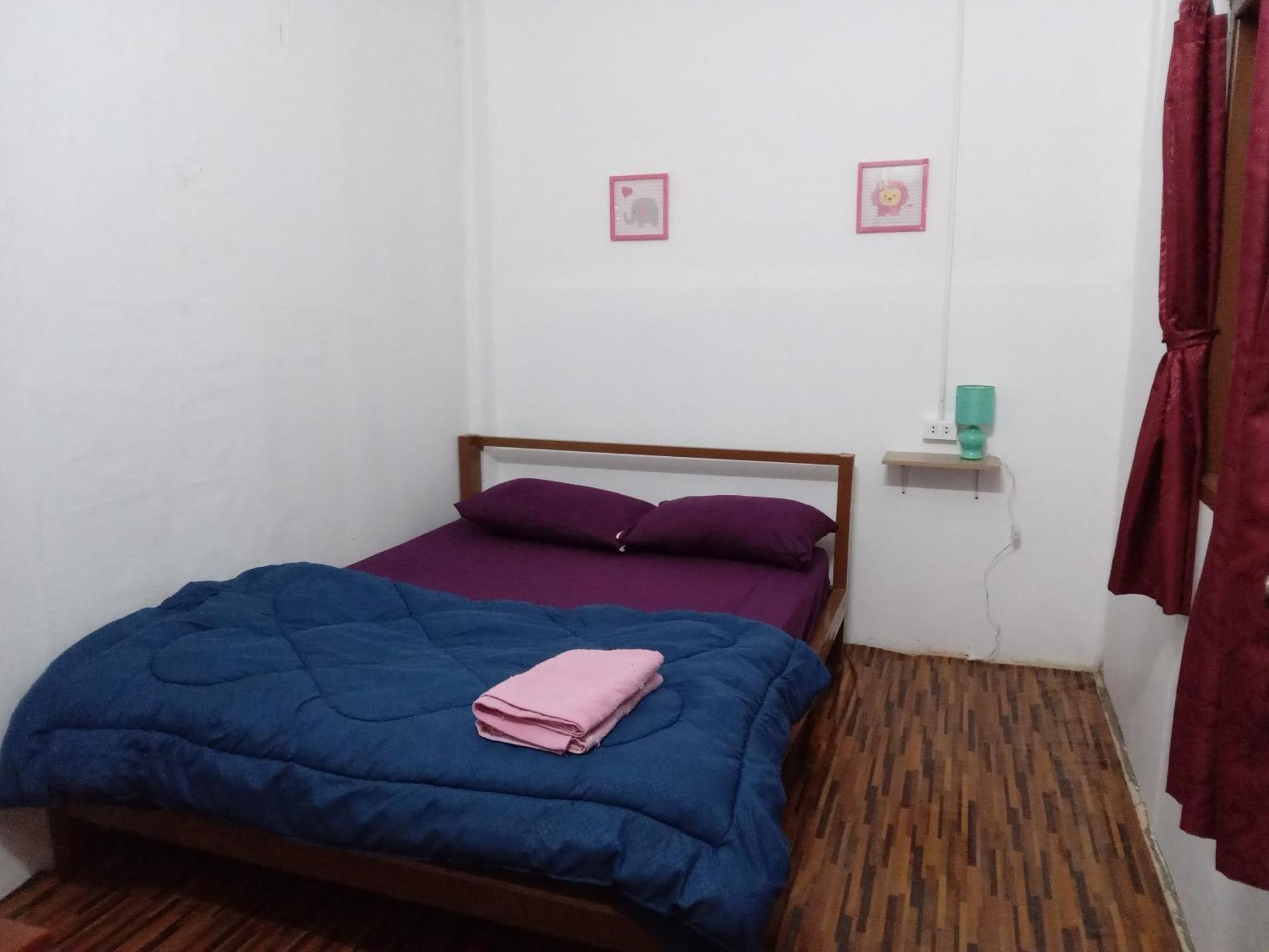Bami Hostel Тхакхек Екстер'єр фото