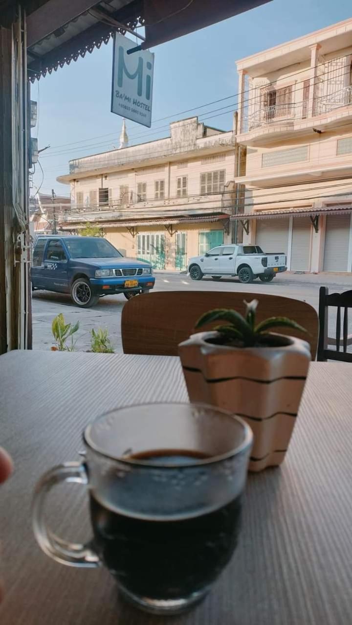 Bami Hostel Тхакхек Екстер'єр фото
